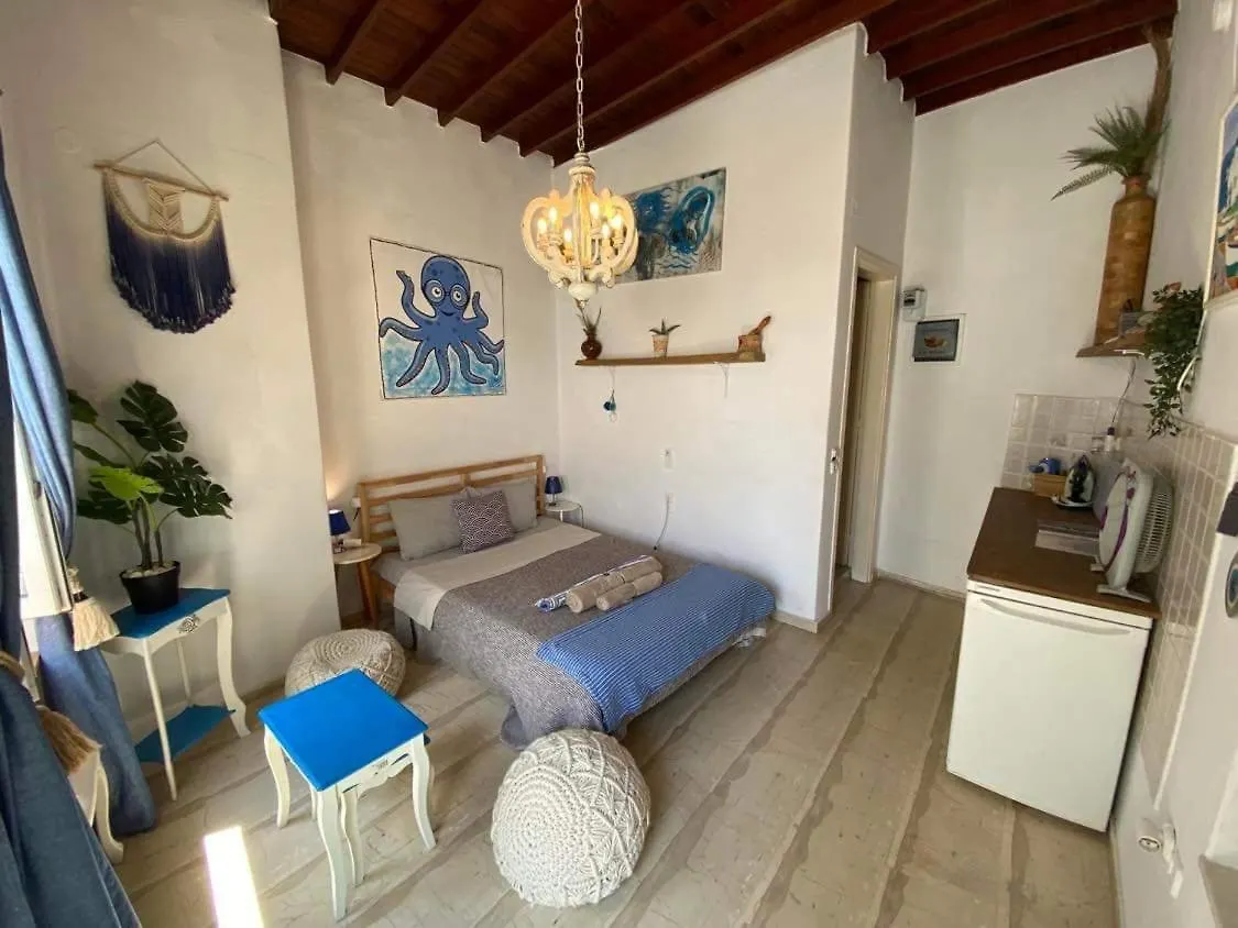 Mykonos Town Octopus Blue